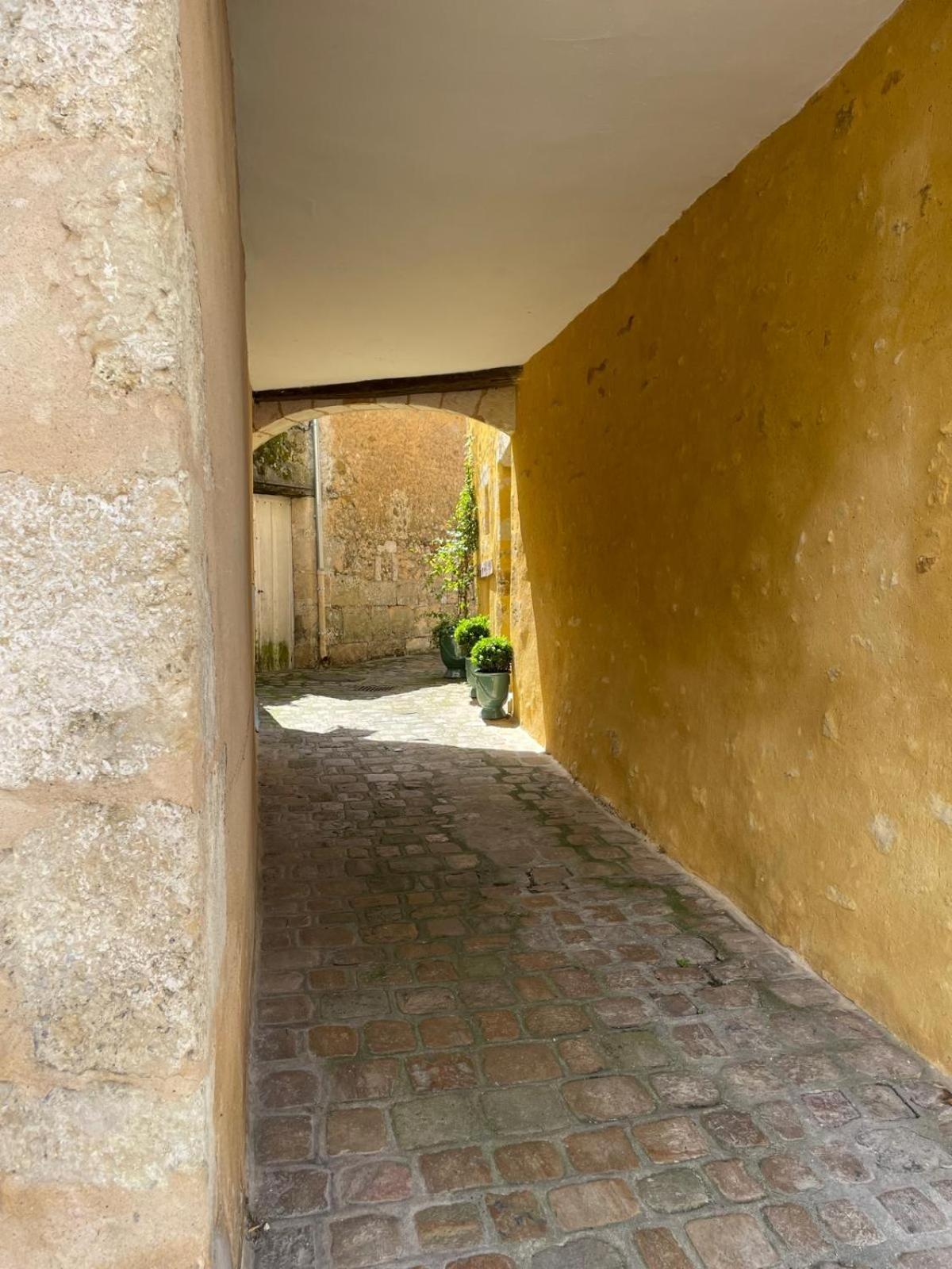 Coeur De Ville Mortagne-Au-Perche Bagian luar foto